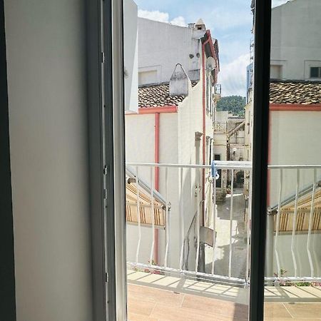 Hotel Dimora Santucci Rodi Garganico Esterno foto
