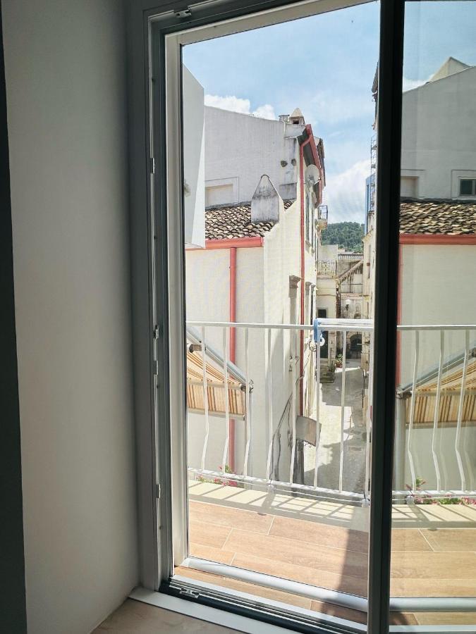 Hotel Dimora Santucci Rodi Garganico Esterno foto