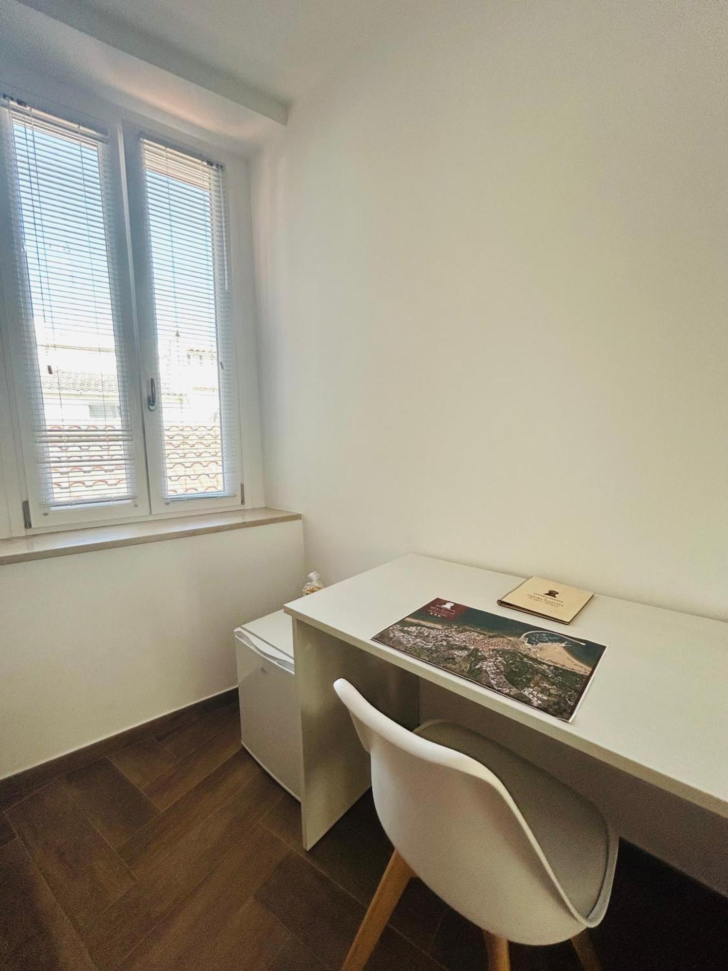 Hotel Dimora Santucci Rodi Garganico Esterno foto